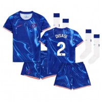 Camiseta Chelsea Axel Disasi #2 Primera Equipación Replica 2024-25 para niños mangas cortas (+ Pantalones cortos)